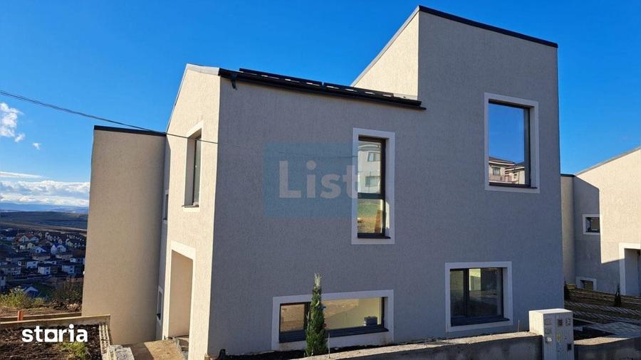 Casă cu 4 camere cu Teren 250 Mp în Apahida