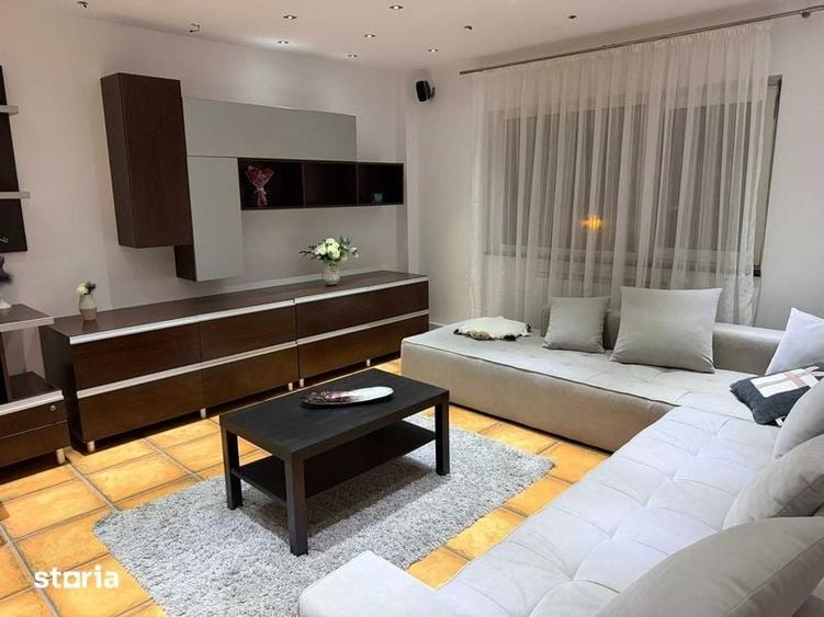 Apartament cu 3 camere decomandat în Cantacuzino