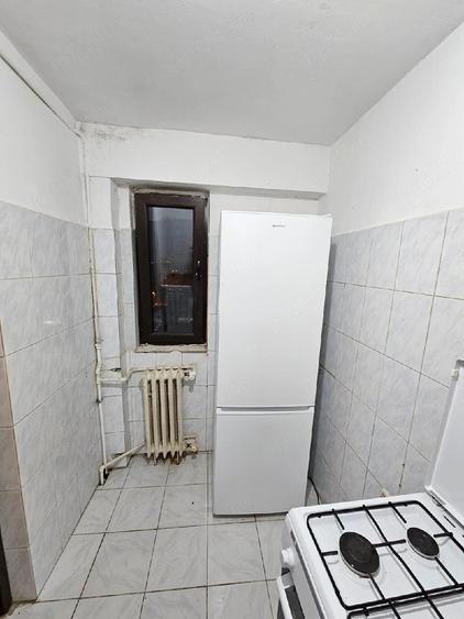 Garsonieră decomandată în Militari