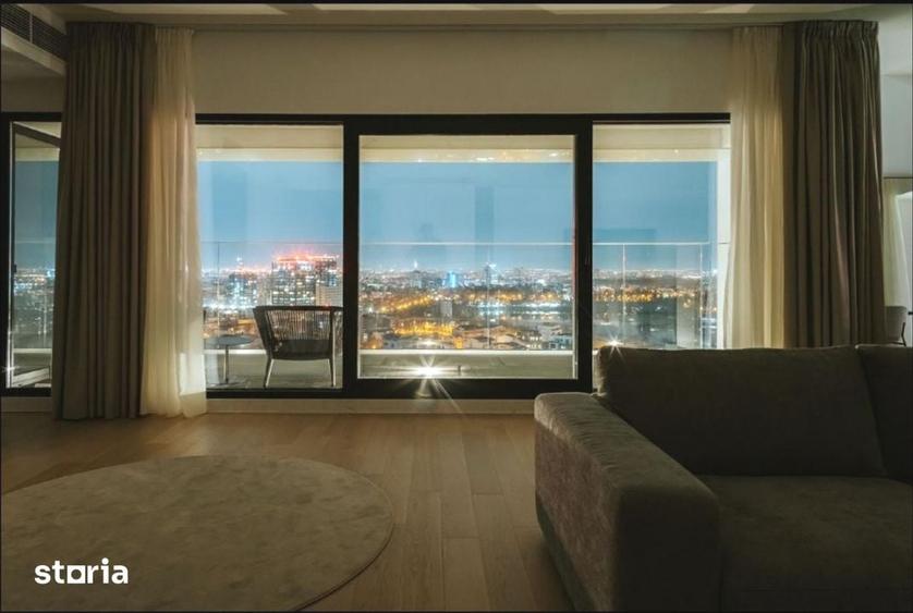 Apartament cu 4 camere decomandat în Tei