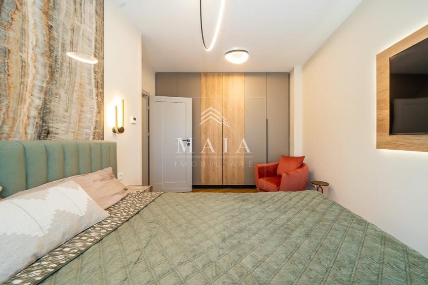 Apartament cu 3 camere decomandat în Turnișor