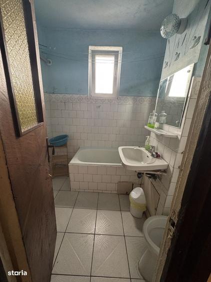 Apartament cu 4 camere în Podgoria