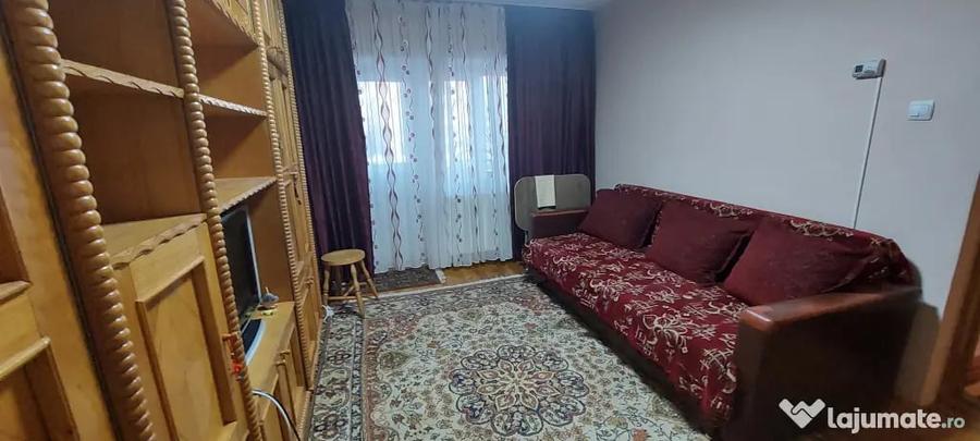 Garsonieră decomandată în Orizont