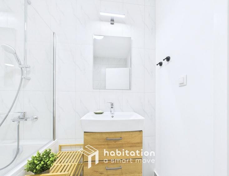Apartament cu 3 camere decomandat, mobilat în Lipovei