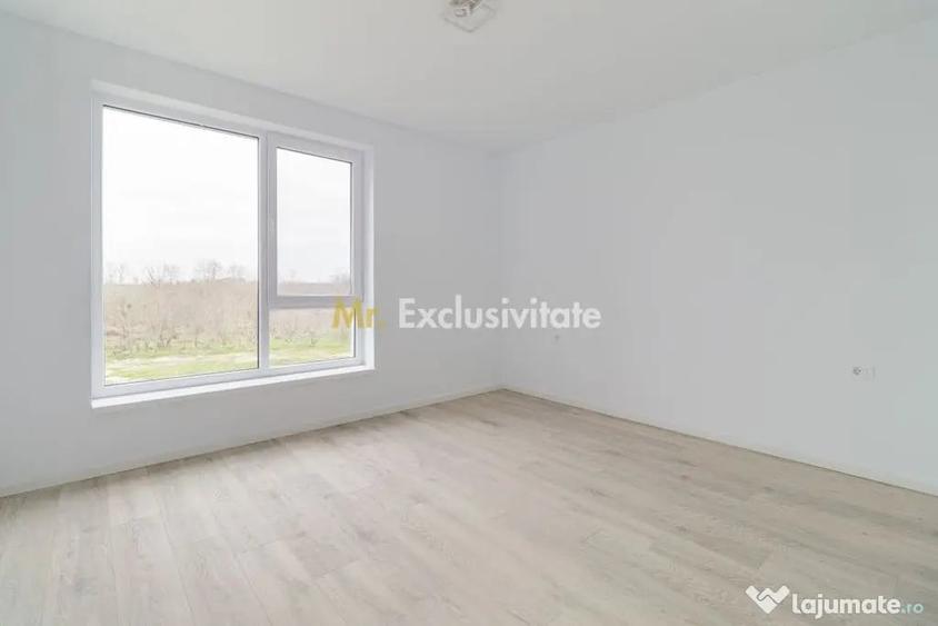 Apartament cu 5 camere semidecomandat în 1 Decembrie