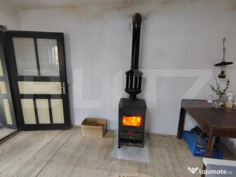 Casă cu 4 camere cu Teren 1360 Mp în Iris