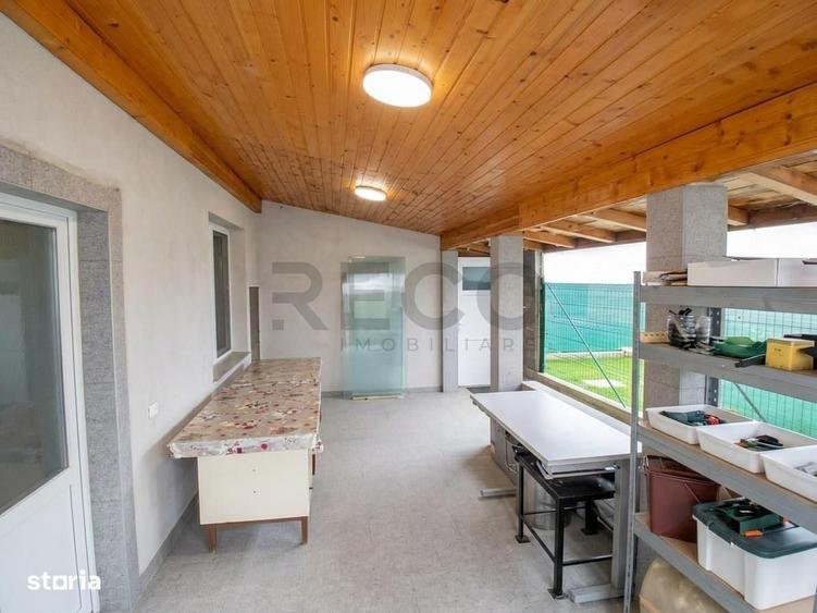 Casă cu 4 camere în Central