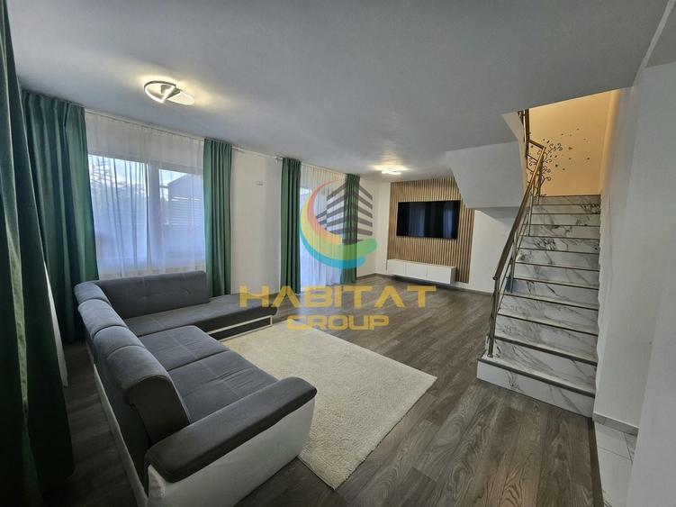 Duplex cu 4 camere cu Canalizare în Central