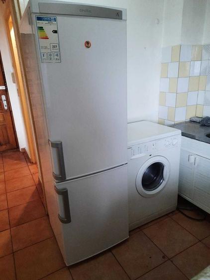 Garsonieră decomandată în Calea București
