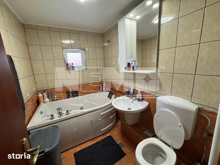 Apartament cu 3 camere în Obcini