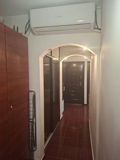 Apartament cu 3 camere decomandat, mobilat în 1 Mai