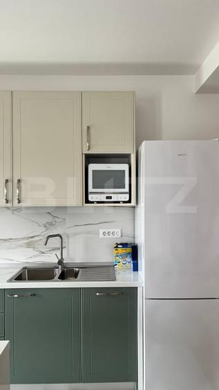 Apartament cu 3 camere decomandat, mobilat în Steaua
