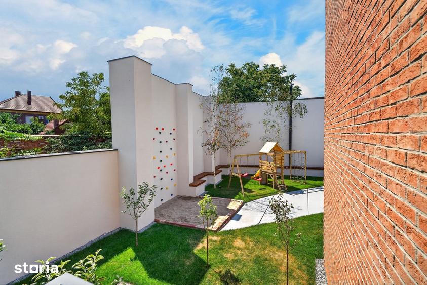Apartament cu 3 camere în Orașul Nou