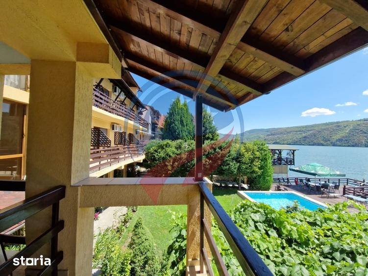 Casă cu Teren 1632 Mp în Sud