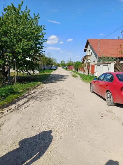 Casă cu 5 camere cu Teren 526 Mp în Cornetu