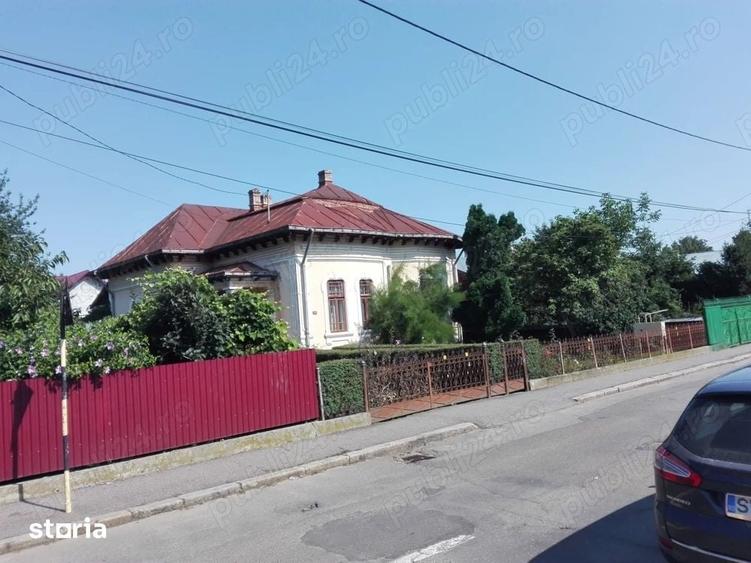 Casă cu 4 camere cu Teren 810 Mp în Fălticeni