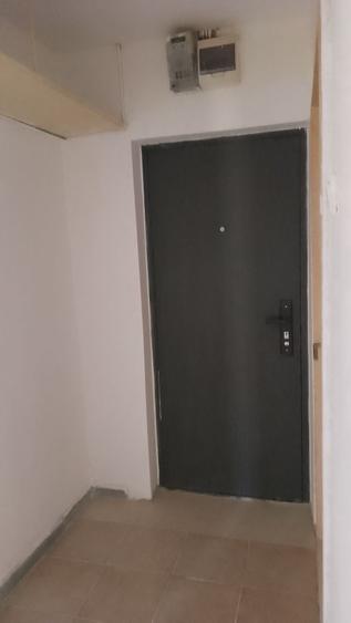 Inchiriez 1 camera central Arad - 7