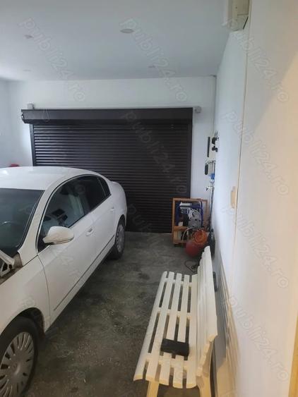 Casă cu 6 camere cu Teren 1300 Mp în Central