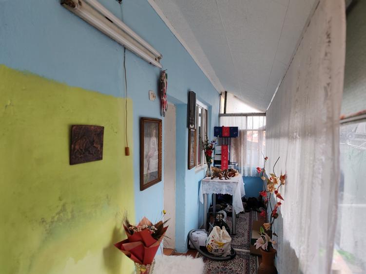 Casă individuală cu 5 camere cu Canalizare în Satu Nou