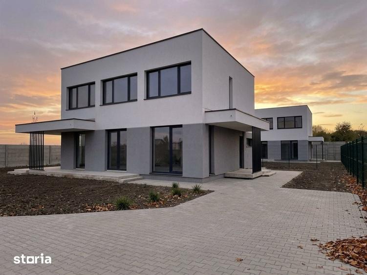 Casă cu 4 camere cu Teren 804 Mp în Balotești