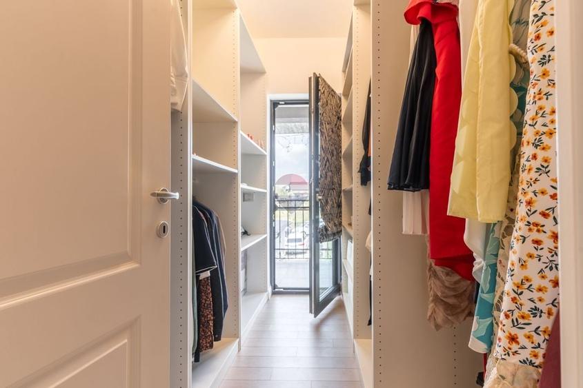 Casă individuală cu 5 camere cu Teren 775 Mp în Valea Lupului