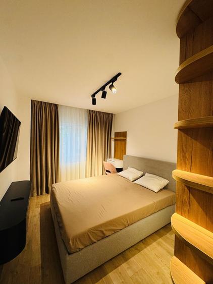 Apartament cu 3 camere decomandat, mobilat în Nerva Traian