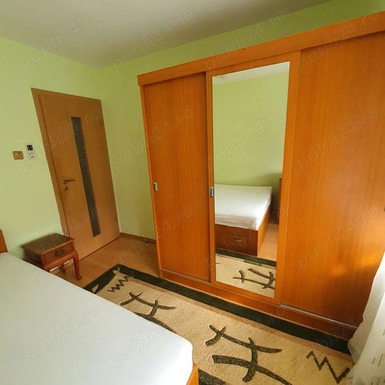 Apartament cu 2 camere decomandat în Lipovei