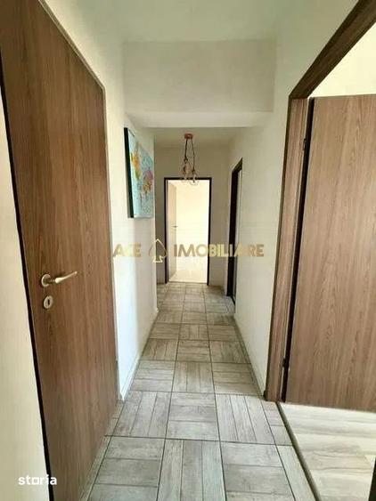 Apartament cu 2 camere, mobilat în Tei
