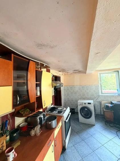 Casă cu 6 camere cu Teren 2000 Mp în Predeluț