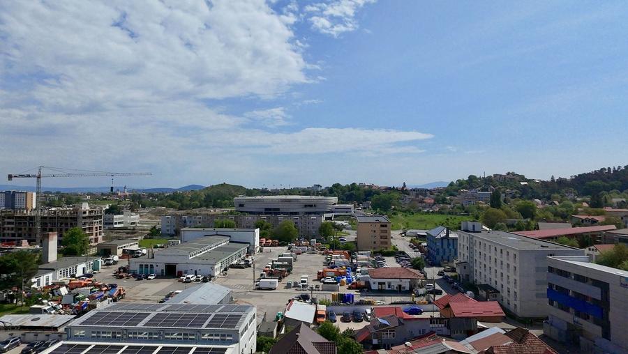 Duplex cu 3 camere cu Canalizare în Bartolomeu