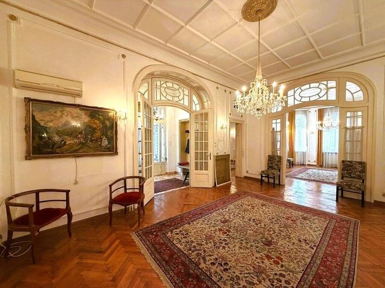 Casă cu 18 camere cu Garaj în Kiseleff