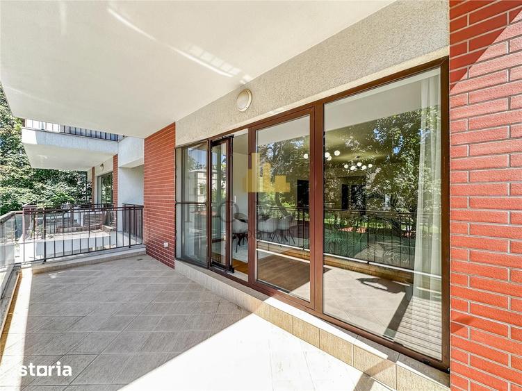 Apartament cu 4 camere în Aviatorilor