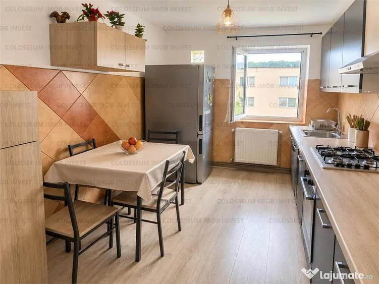 Apartament 3 camere | Semidecomandat | 56 mp | Zona Astra - Brasov (Brasov) - 3