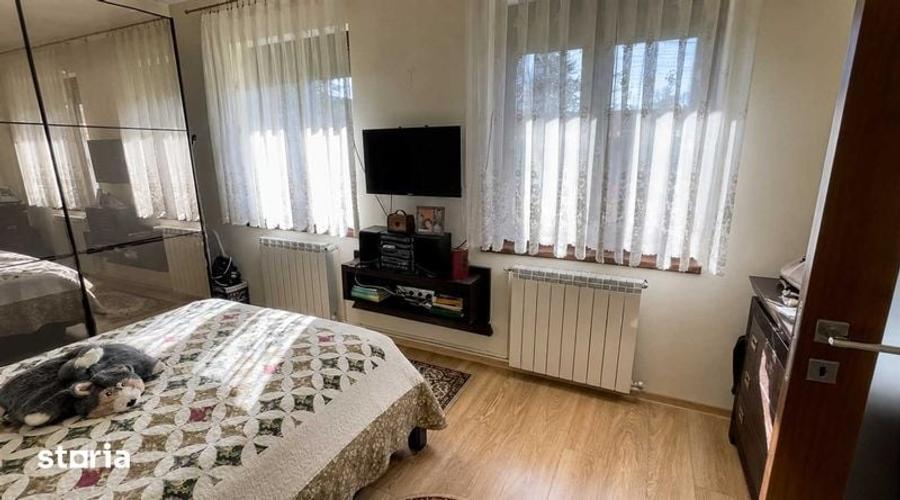 Casa Franceza de vanzare - 6