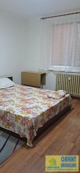 Apartament cu 2 camere decomandat în City Park Mall