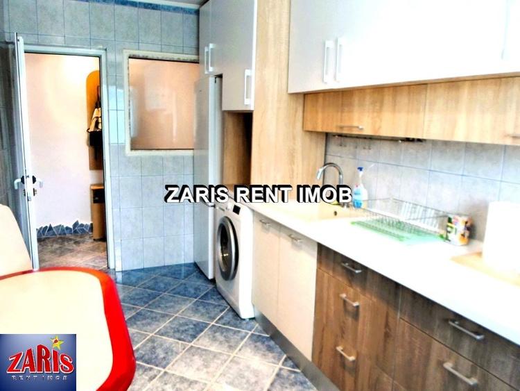 Apartament cu 3 camere semidecomandat în Vest
