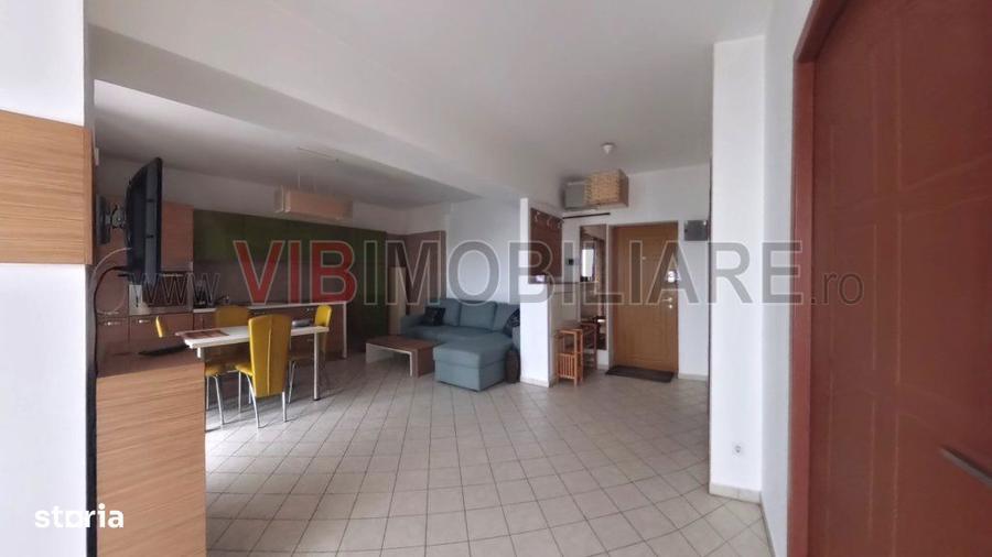 Apartament cu 2 camere semidecomandat, mobilat în Decebal
