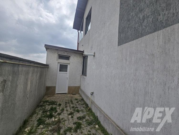 Spațiu comercial, de 144 mp, în Clinceni