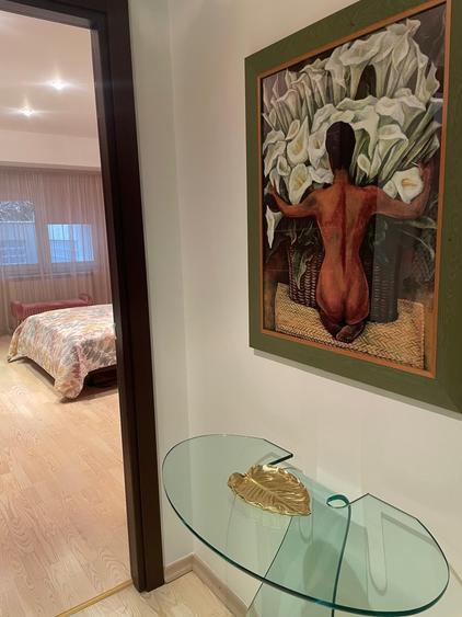 Apartament cu 3 camere decomandat, mobilat în Herăstrău