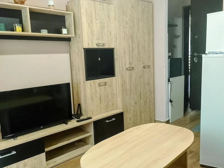 Garsonieră semidecomandată în Buziașului