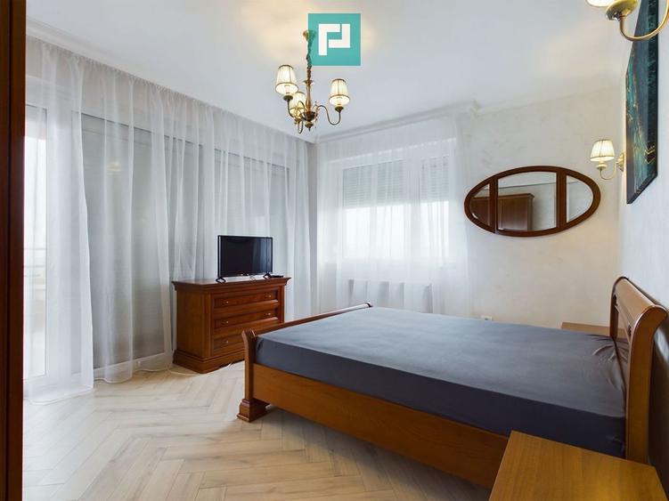 Apartament cu 3 camere decomandat în UTA