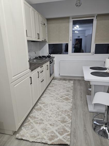 Bloc nou, Oancea, apartament superb 2 camere open space + PARCARE - 1