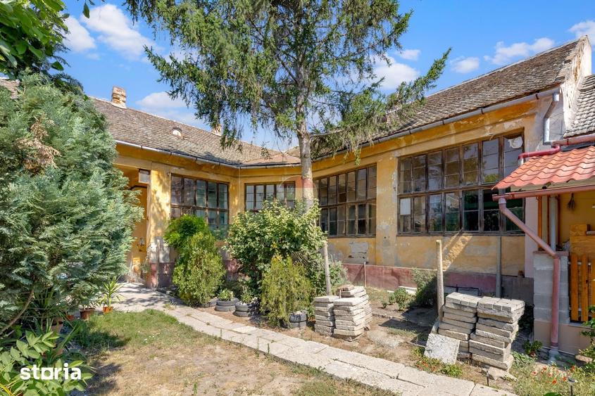 Apartament spa?ios la casa, 234 mp utili, ultracentral in Pecica - 12