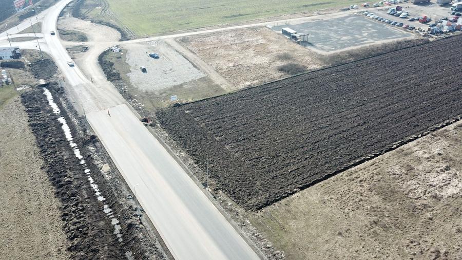 Teren agricol extravilan de 19000 mp, în Aeroport
