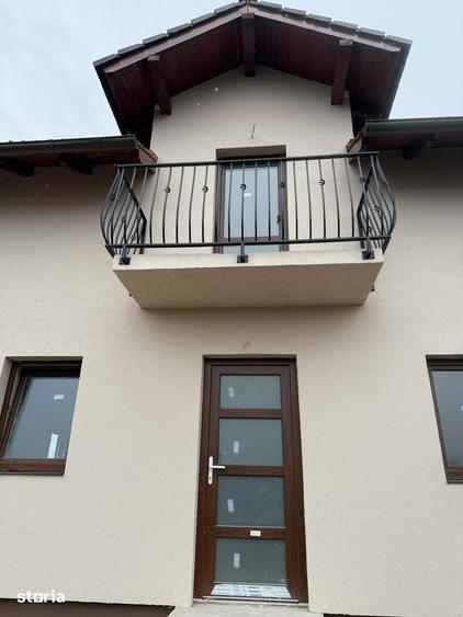 Casă cu 4 camere cu Teren 402 Mp în Central