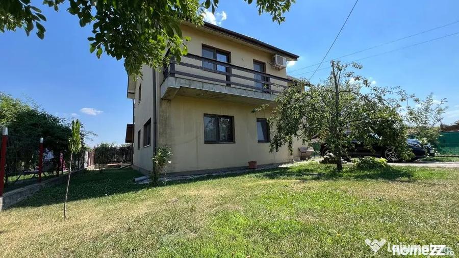 Casă cu 4 camere cu Teren 446 Mp în Cornetu