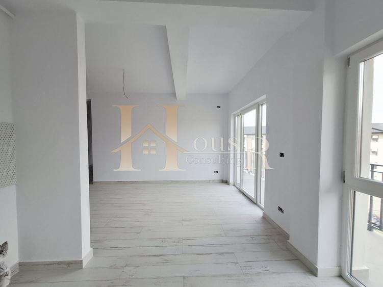 Apartament cu 3 camere decomandat în Giroc