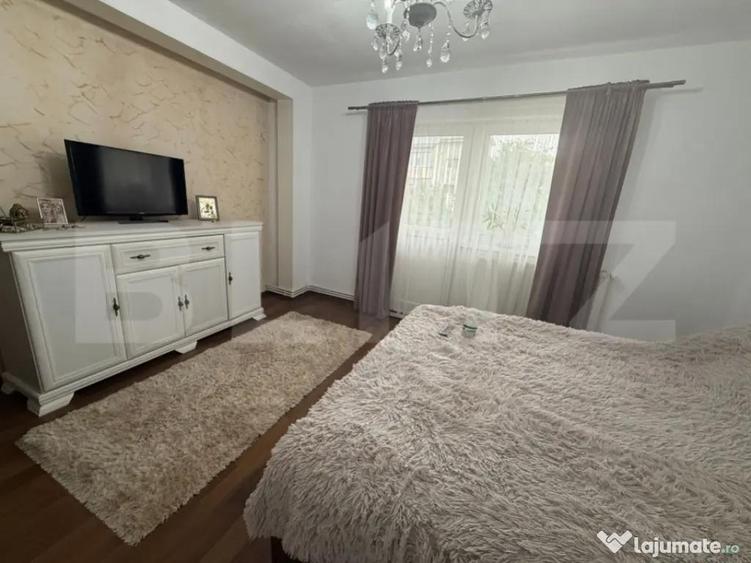 Apartament cu 4 camere decomandat în Obcini