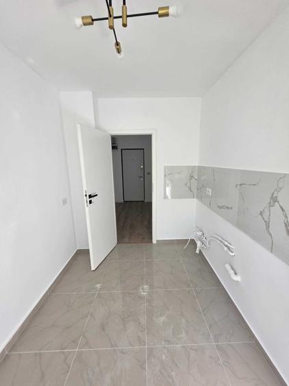 Apartament cu 2 camere decomandat în Crângași