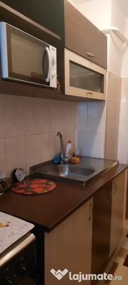 Garsonieră decomandată în Orizont